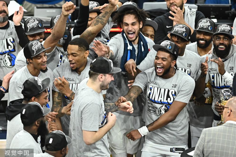 伊力特同样 伊力特同样